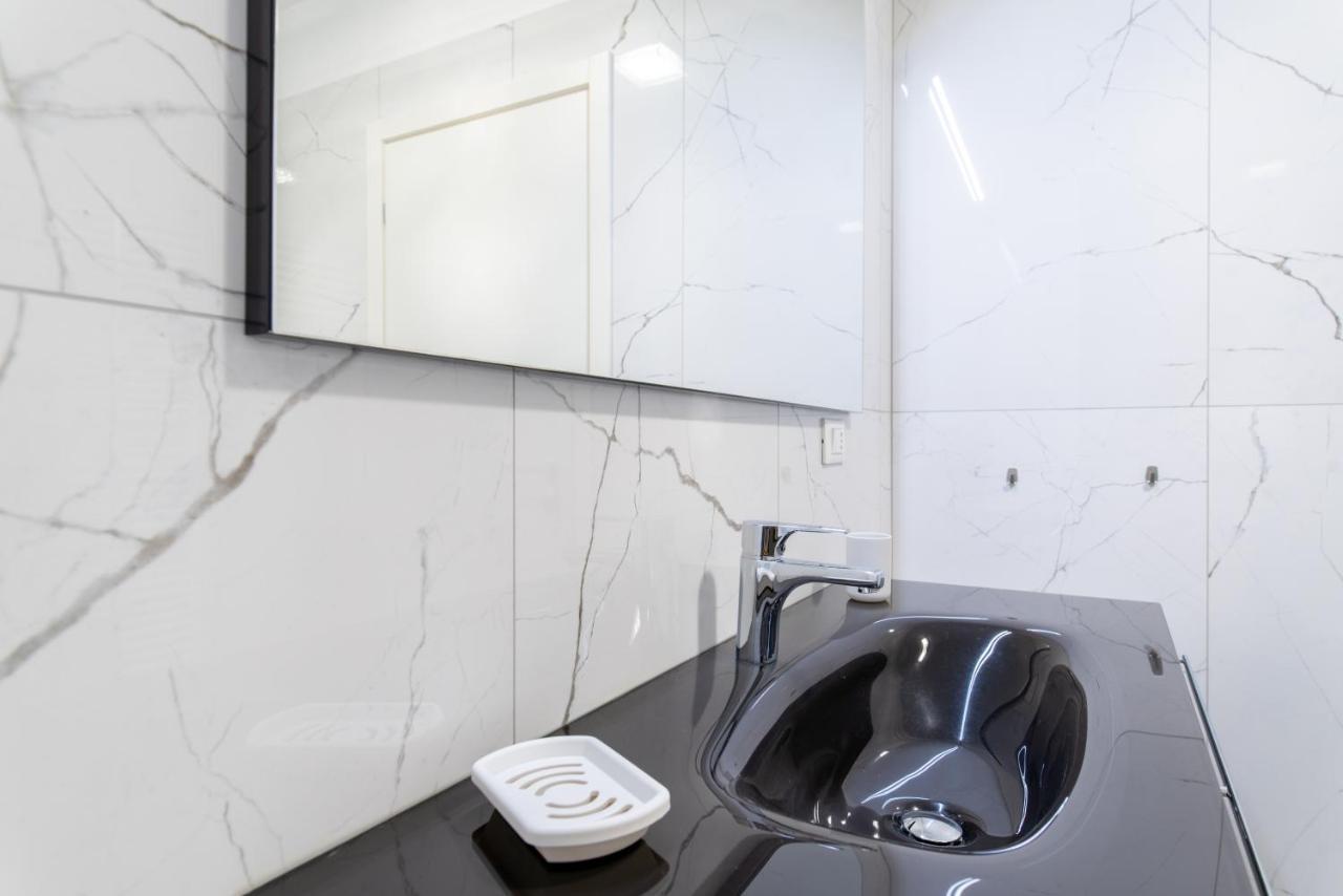 Royal Apartment Turin Exterior photo